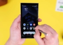 giao diện One UI 7 mới, khe S Pen trên Galaxy S25 Ultra