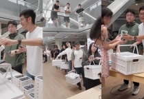 Công ty Trung Quốc tặng iPhone 16 Pro cho toàn bộ nhân viên